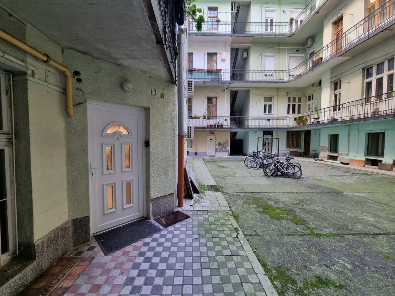 Cozy Family Apartment In Budapest Ngoại thất bức ảnh